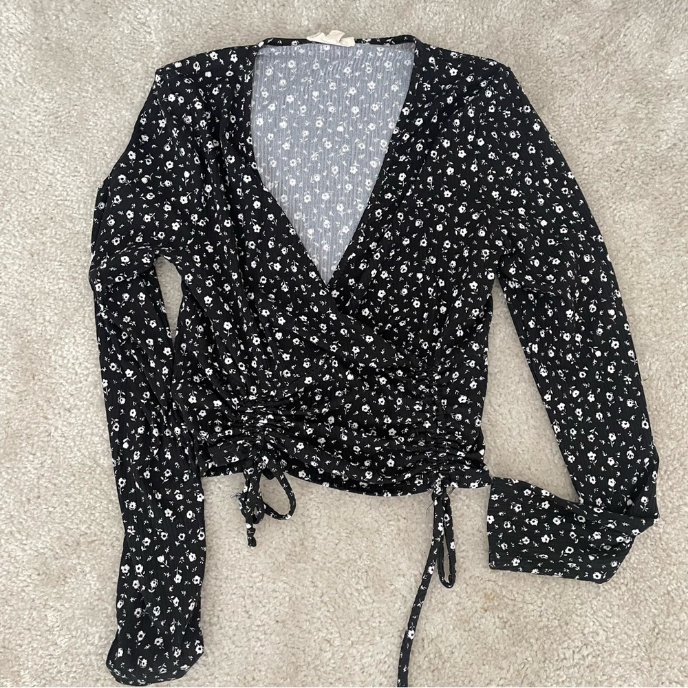 Black White Floral Junior Fashion top